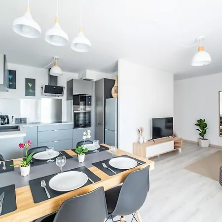 Apartment New Splendid Appt Terrace - 5 Min Disneyland Paris Montevrain