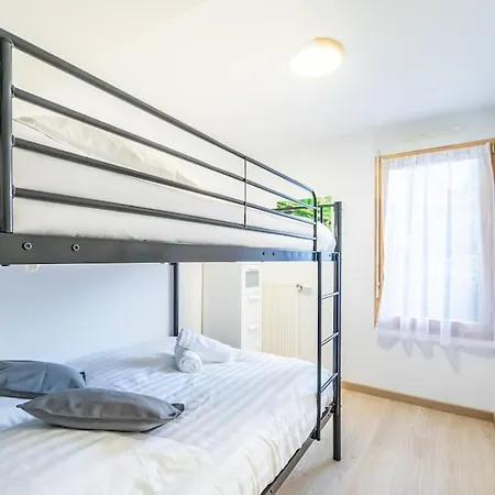New Splendid Appt Terrace - 5 Min Disneyland Paris Apartment Montevrain