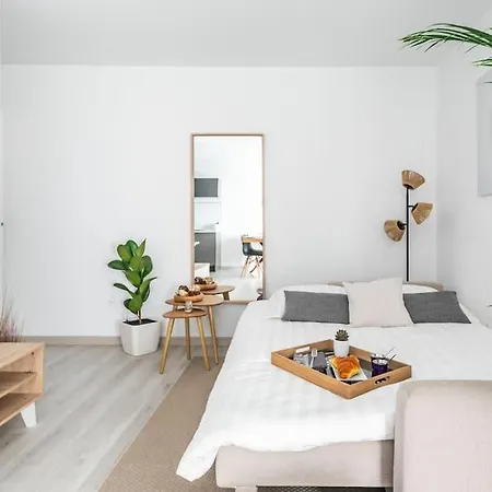 New Splendid Appt Terrace - 5 Min Disneyland Paris Apartment