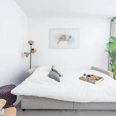 New Splendid Appt Terrace - 5 Min Disneyland Paris *