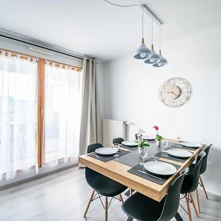 New Splendid Appt Terrace - 5 Min Disneyland Paris Montevrain