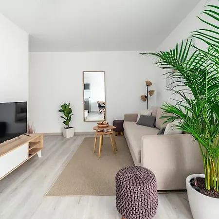 New Splendid Appt Terrace - 5 Min Disneyland Paris Apartment