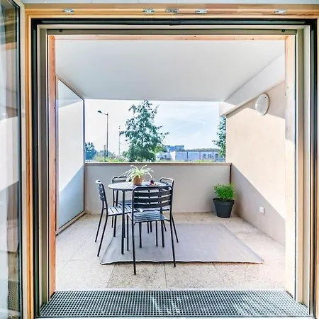 New Splendid Appt Terrace - 5 Min Disneyland Paris Apartment Montevrain